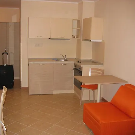 アパート Royal Sun Smile 1 Bedroom *
